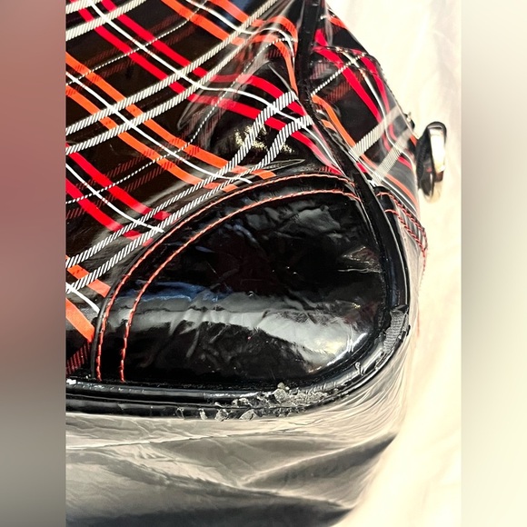 Vera Bradley Stylish Black & Red Plaid Travel Duffel Carry-On Frill Bag - Picture 6 of 15